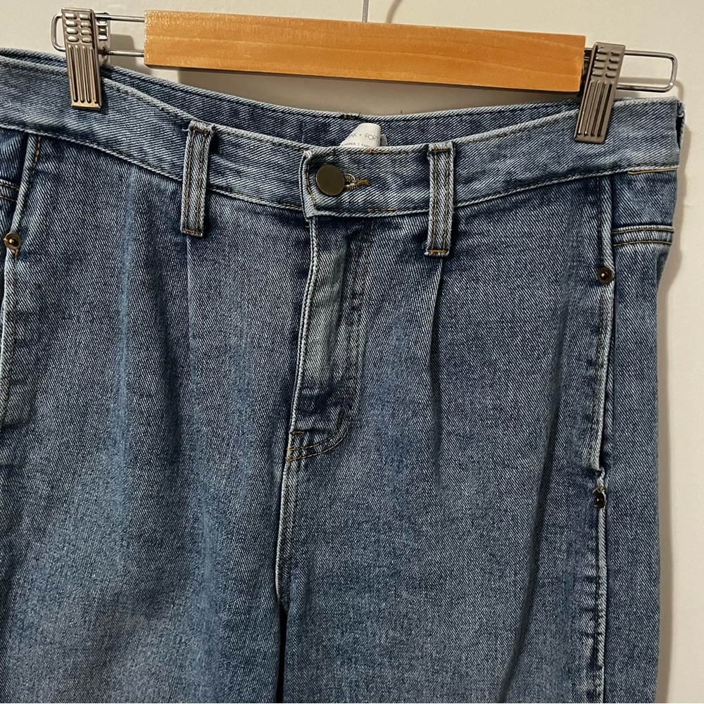 Oak + Fort High Rise Barrel Leg Jean Blue size Medium - Picture 6 of 15